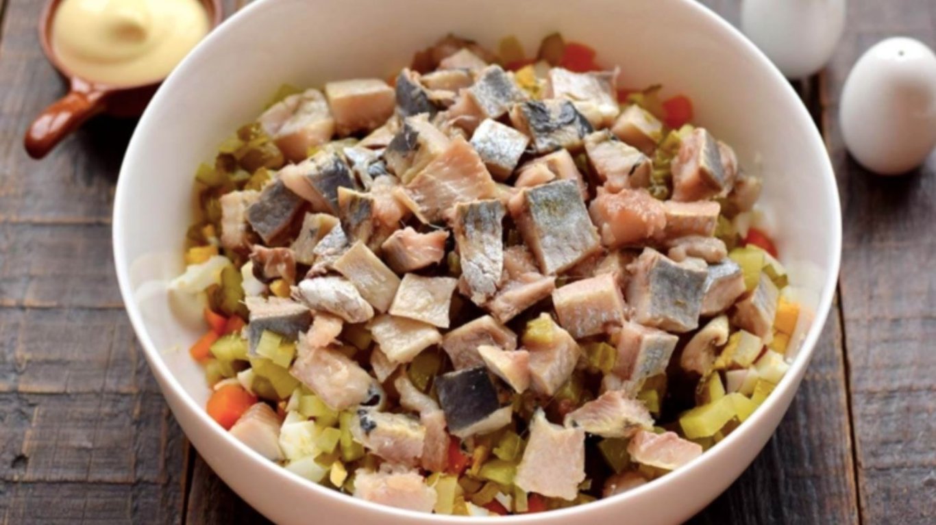 салат со свеклой и сельдью