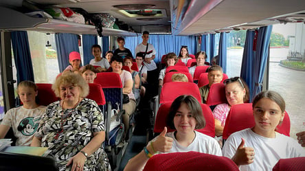 Одесские школьники отправились на отдых в Грецию - 285x160