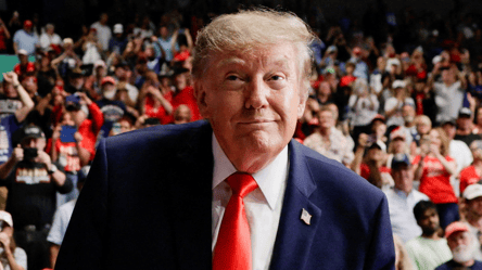 Дурні люди: Трамп пояснив, чому не ввів санкції проти Росії - 290x166