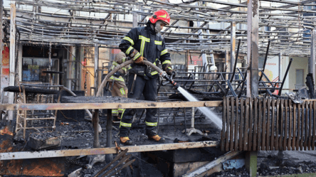 В Харькове произошел пожар в кафе — в ГСЧС показали последствия - 285x160