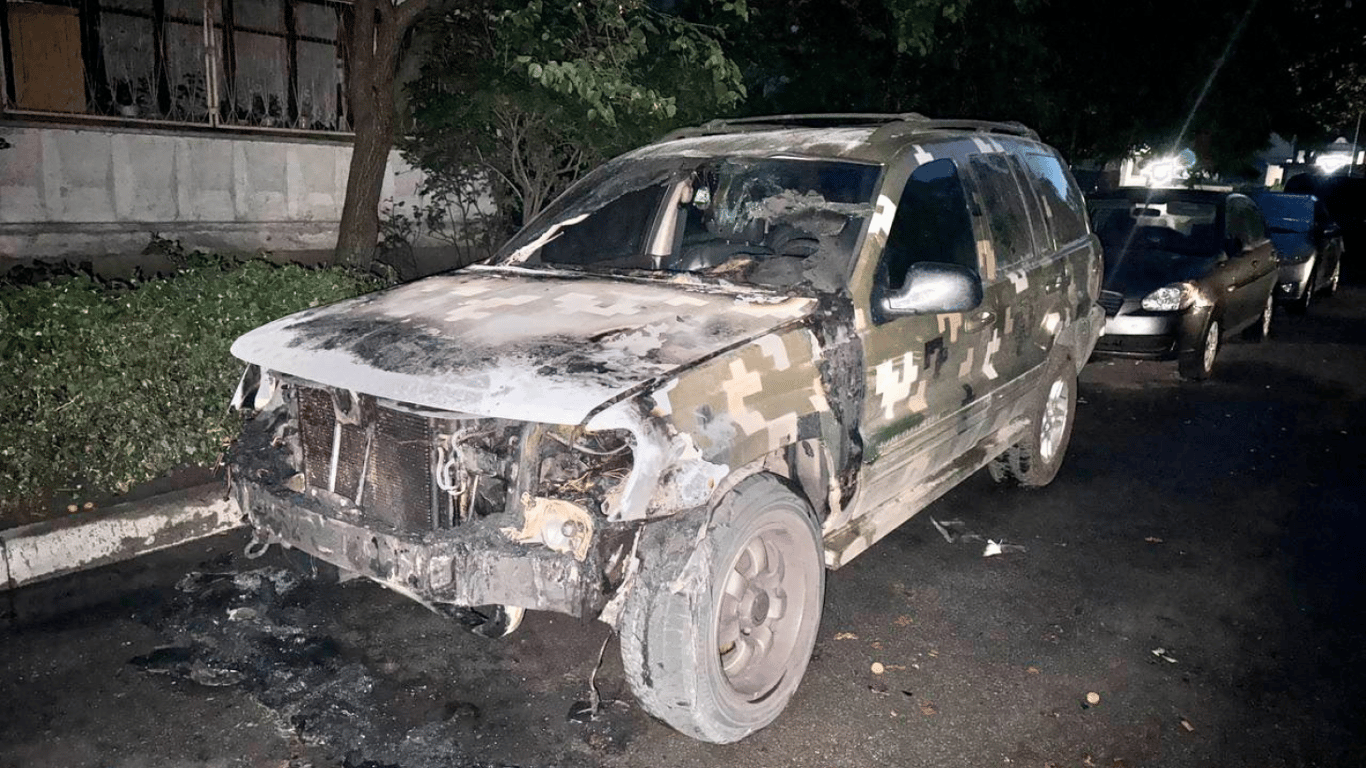 Понад 70 паліїв військових автівок затримали в Україні з початку літа