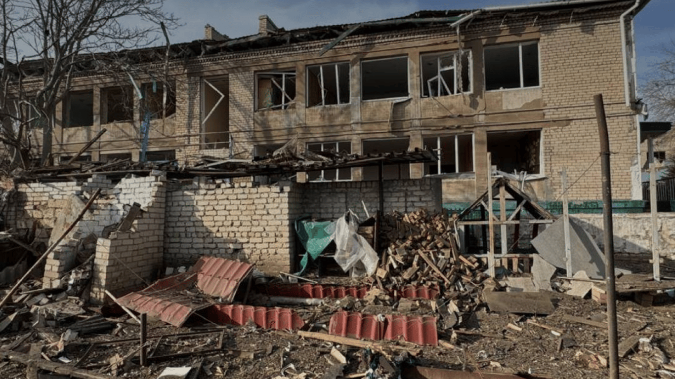 Kherson shelling on January 9 - Russians dropped a missile on a kindergarten