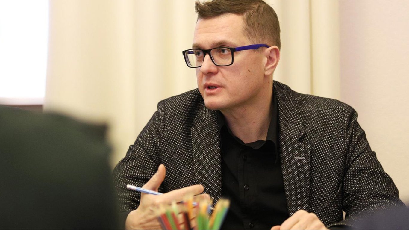 Экс-глава СБУ Баканов стал адвокатом в Полтавской области