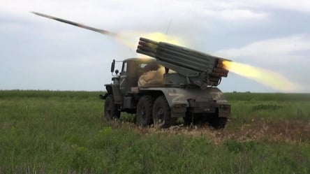 Украина за минувшие сутки пережила около 150 атак россиян, — Генштаб - 285x160