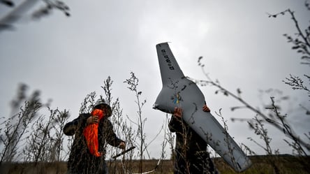 Авіаексперт заявив, що Україна має дрони, які здатні літати на тисячу кілометрів - 285x160