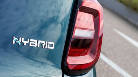 Гібридний автомобіль: чому його не варто купувати - 290x166