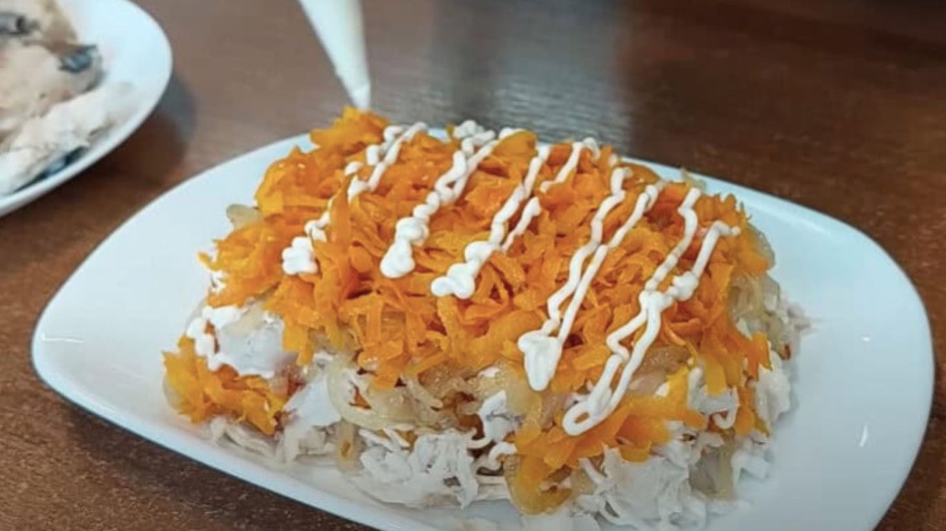 Салат "Раки під шубою"