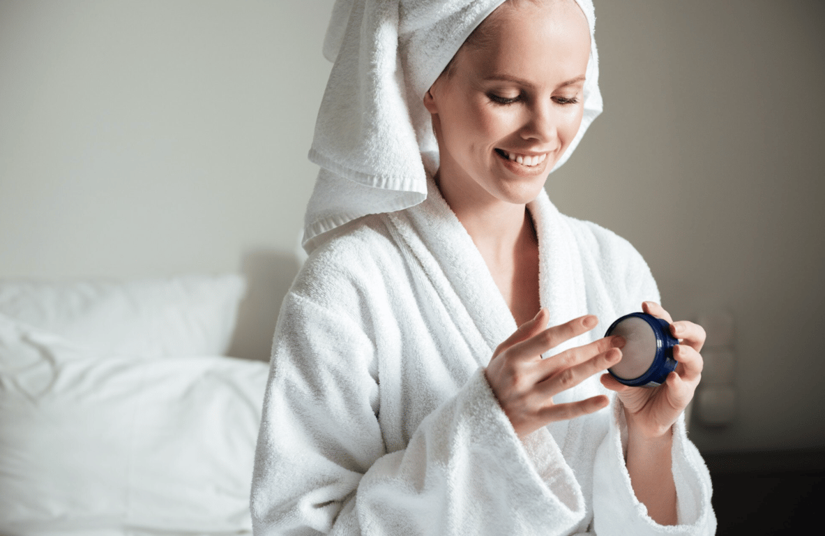 Как ухаживать за сухой кожей лица зимой — топ советов - фото 1