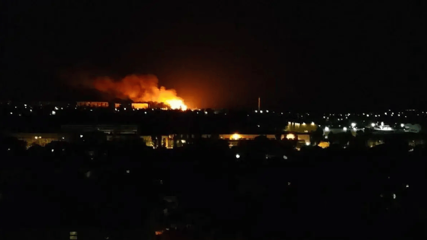 Взрывы в Хмельницкой и Тернопольской областях 23 июня