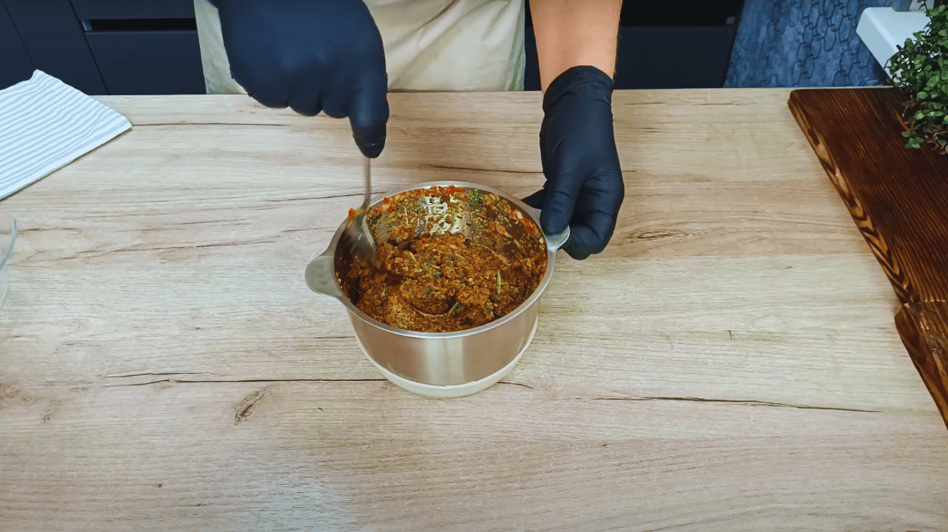 помідори половинками на зиму в маринаді