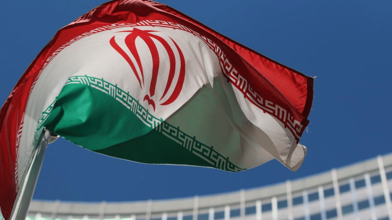 Велика Британія запровадила санкції проти фінансистів іранського Корпусу вартових: подробиці