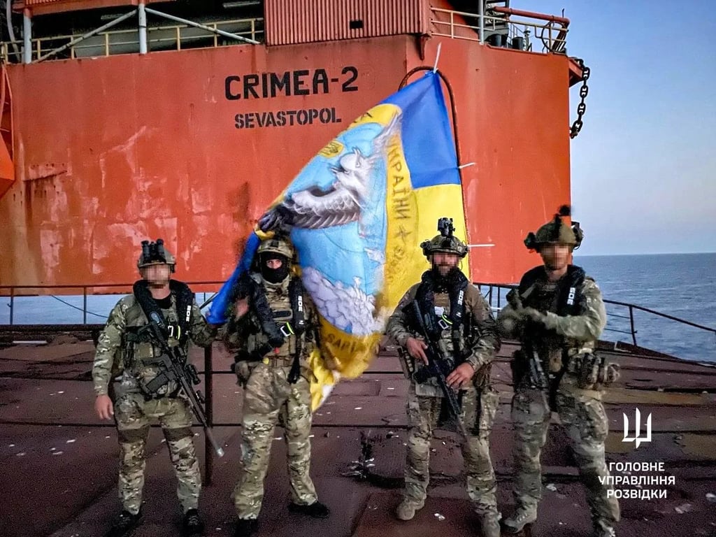 Спецоперация ГУР на нефтяных вышках