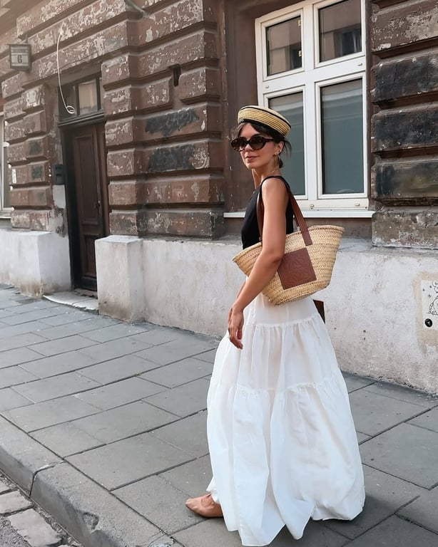 З чим носити солом'яний берет влітку 2025