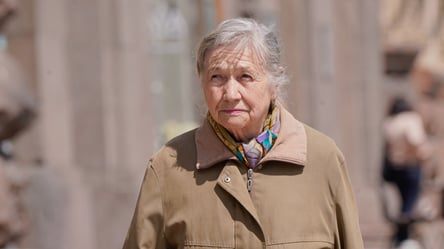 Пенсіонерам в Україні доступні бюджетні тарифні плани: ціни і наповнення - 285x160