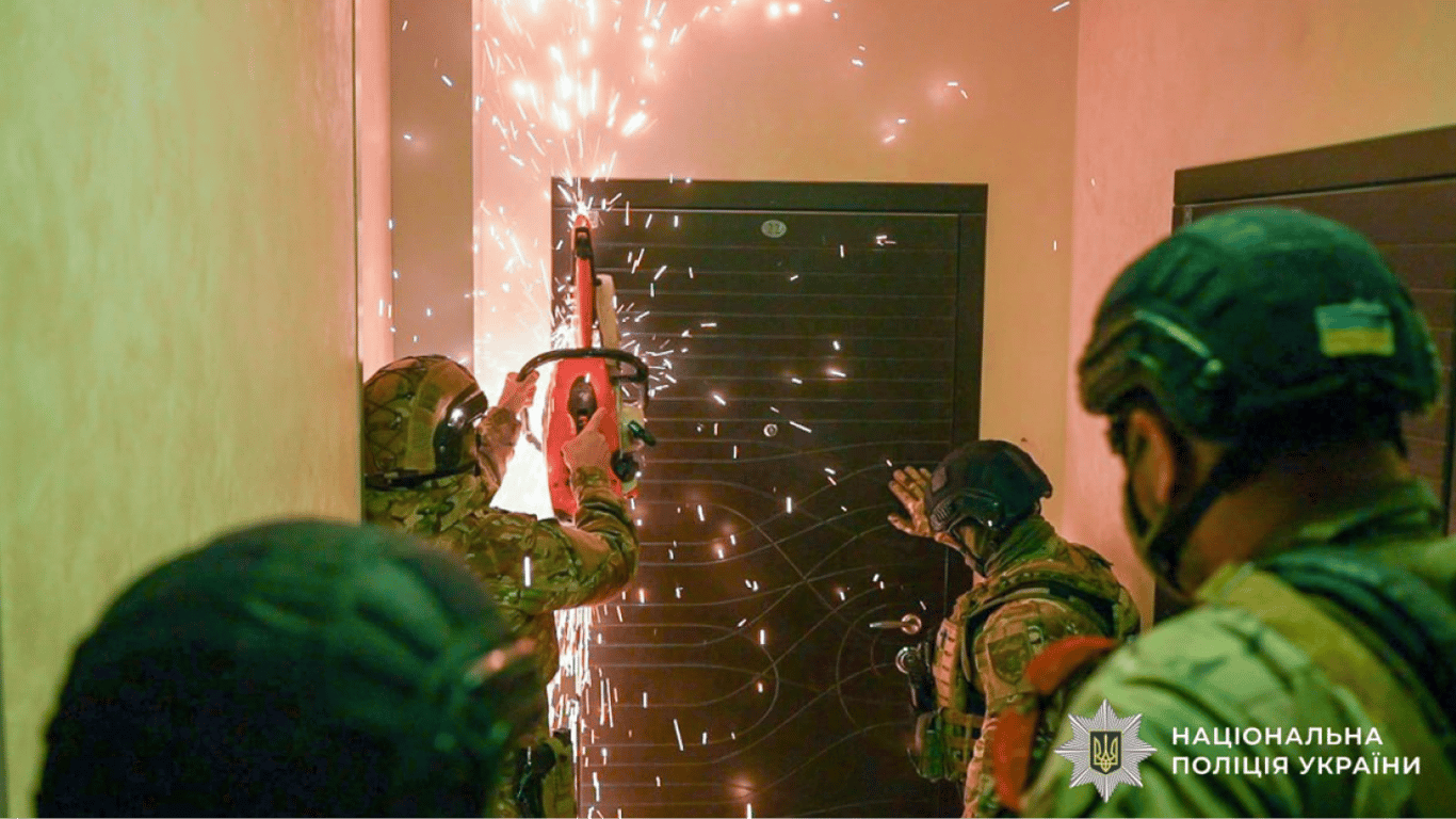 Затримання шахраїв в Одесі