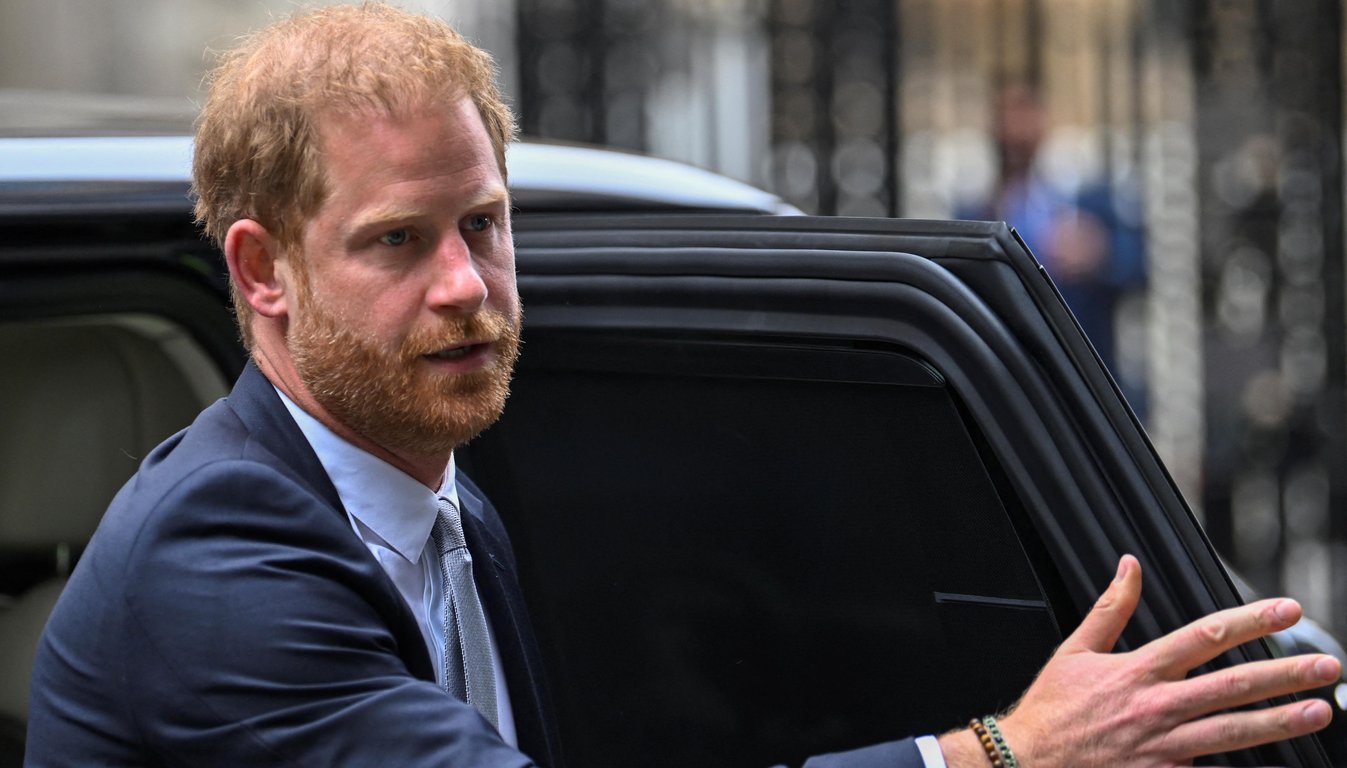 Принц Гаррі відвідав Велику Британію