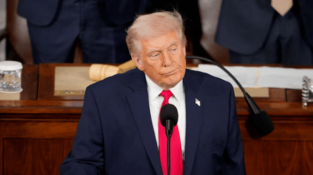 Трамп назвав ганьбою присуждення Нобелівської премії мира Наві Піллей - 290x166