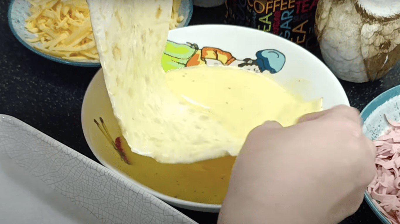 запіканка з ковбасою та сиром