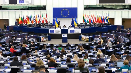 Євродепутати наполягають на позбавленні Угорщини права голосу в Раді ЄС — чому - 285x160