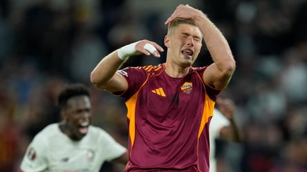 Легендарный тренер разочарован игрой Довбика - 285x160