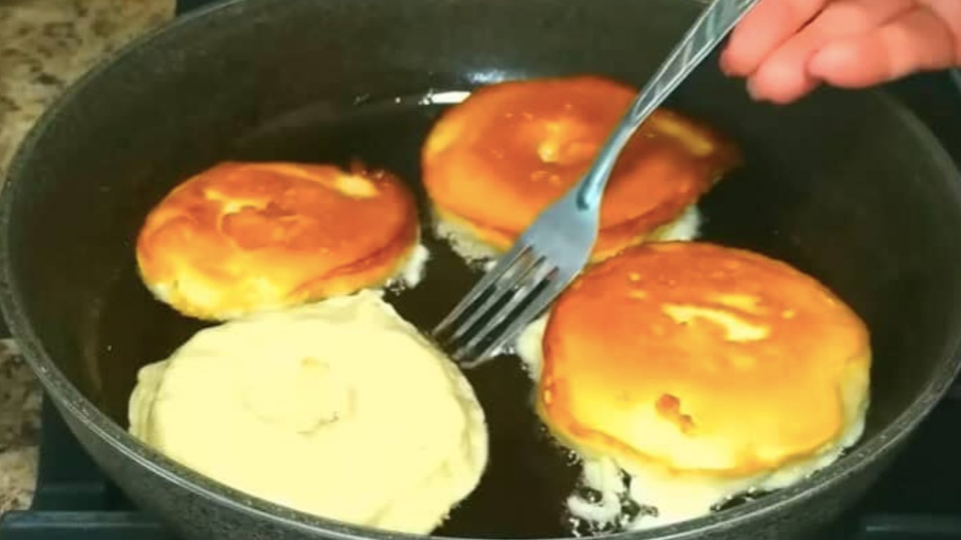 рецепт яблучних оладок