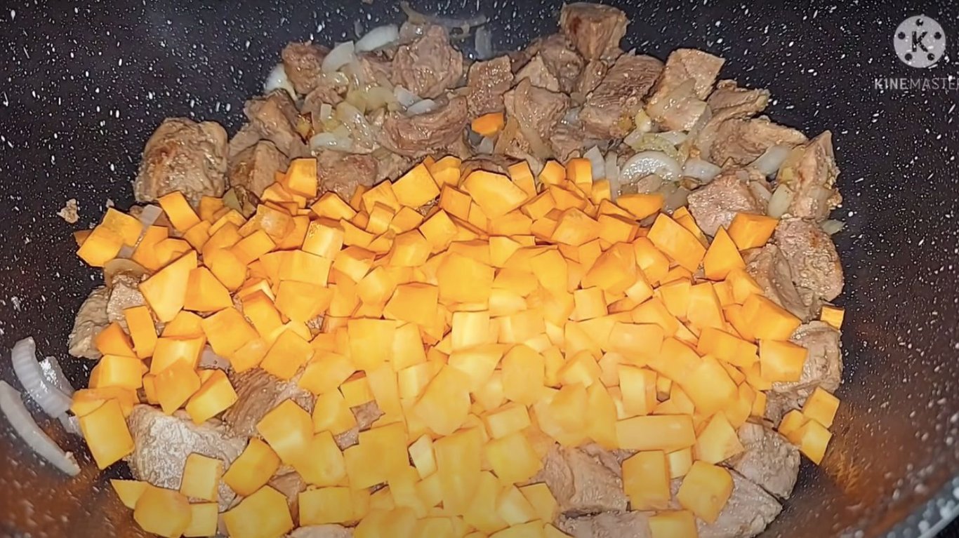 рецепт ужина в кувшинах