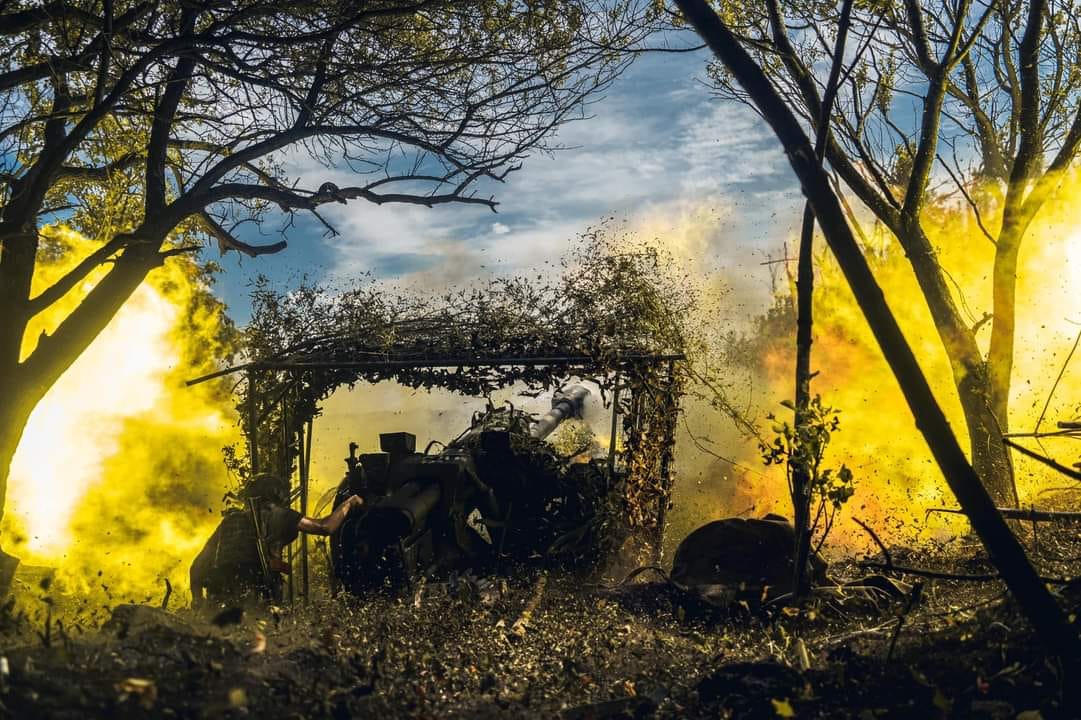 Українська артилерія на фронті