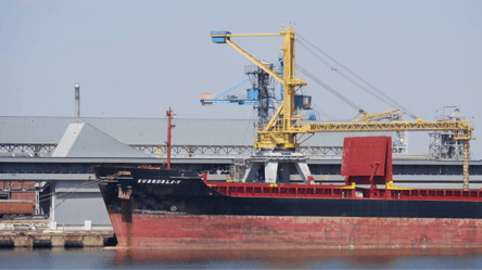 Експорт під обстрілами — рекордні показники портів Одеси - 290x166