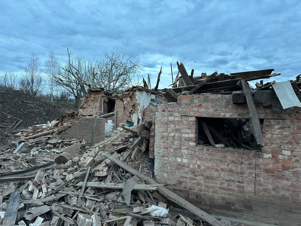 В Донецкой области раздались взрывы — погибли супруги, есть раненые - фото 4