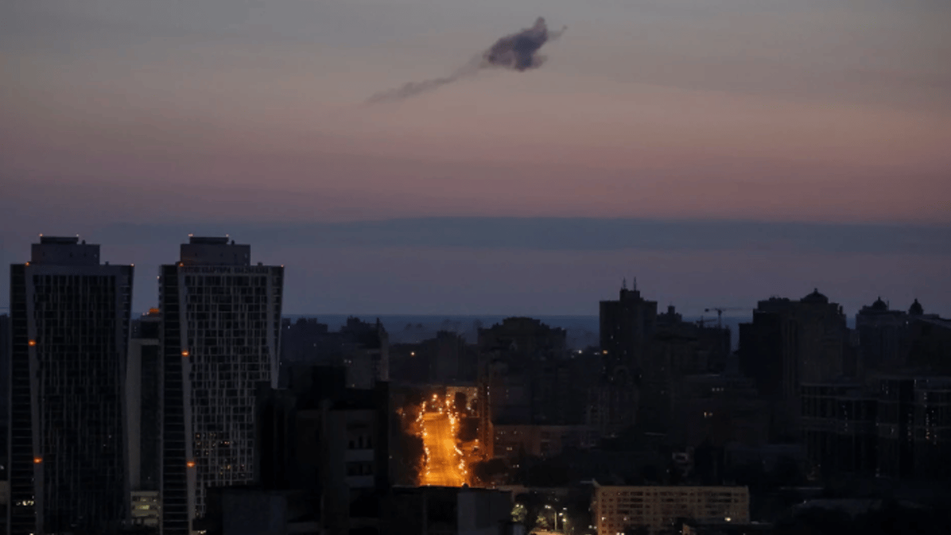 Силы ПВО уничтожили два дрона в небе над Харьковской областью