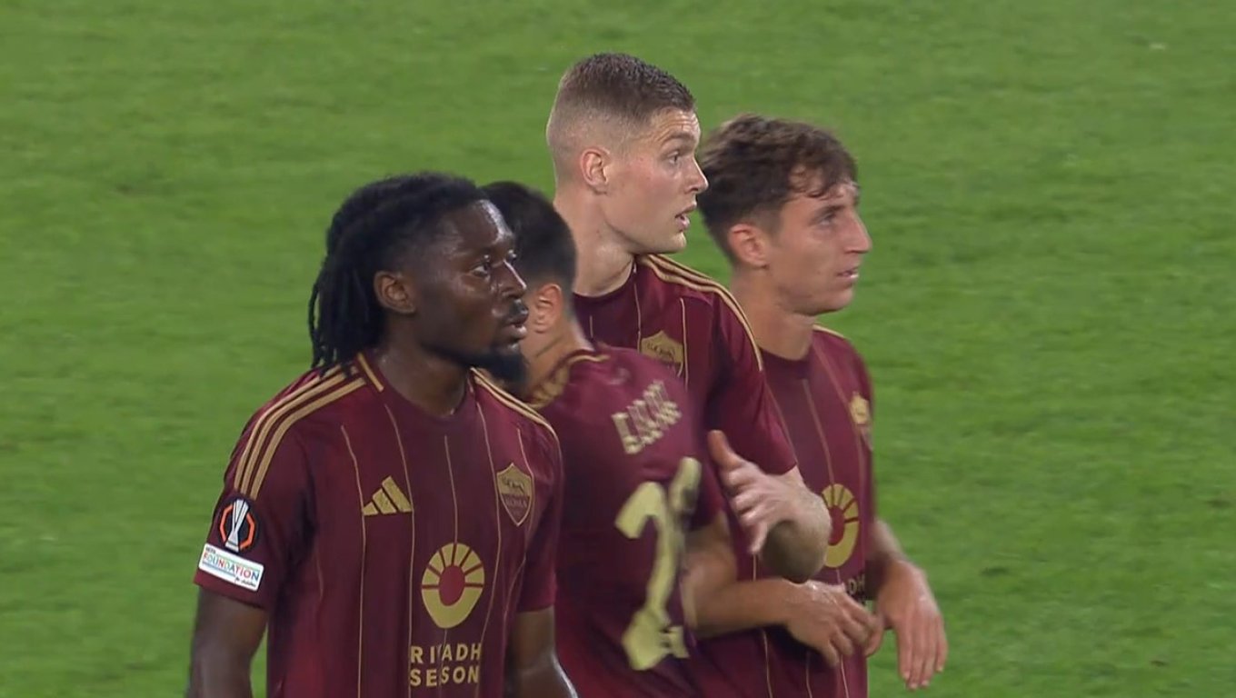 Артем Довбик