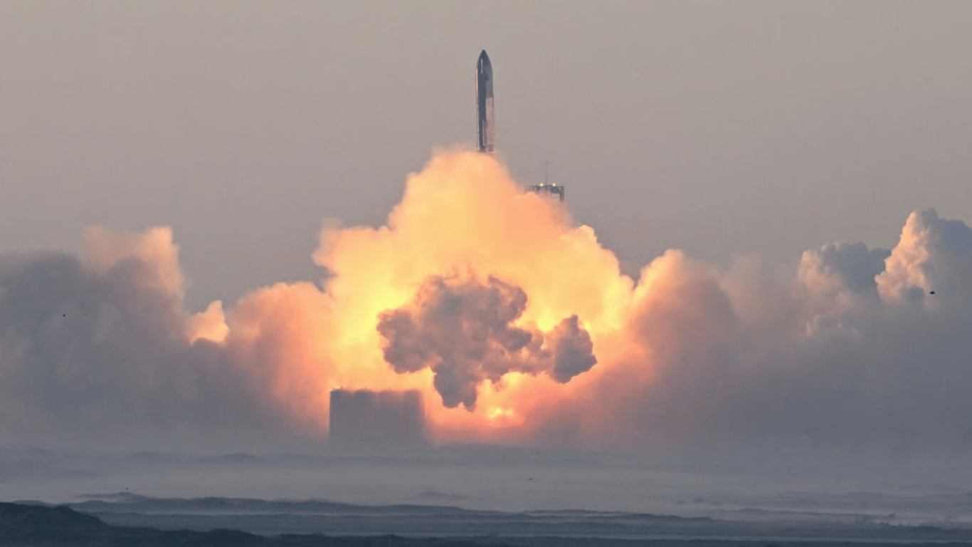 Космічний корабель Spaceship Ілона Маска здійснив перший суборбітальний політ