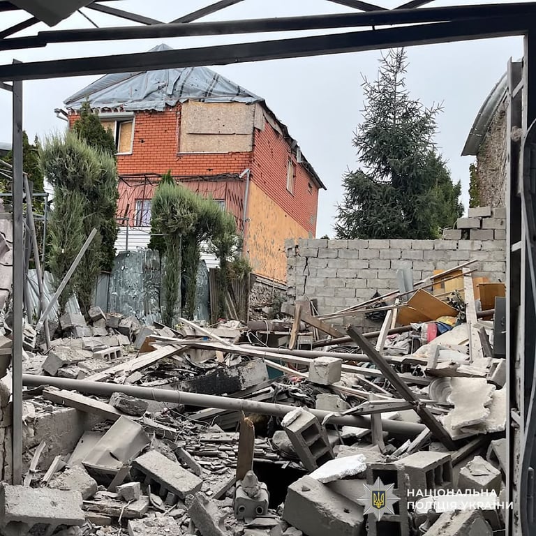 РФ атакувала Дніпропетровщину: шестеро людей постраждали - фото 3