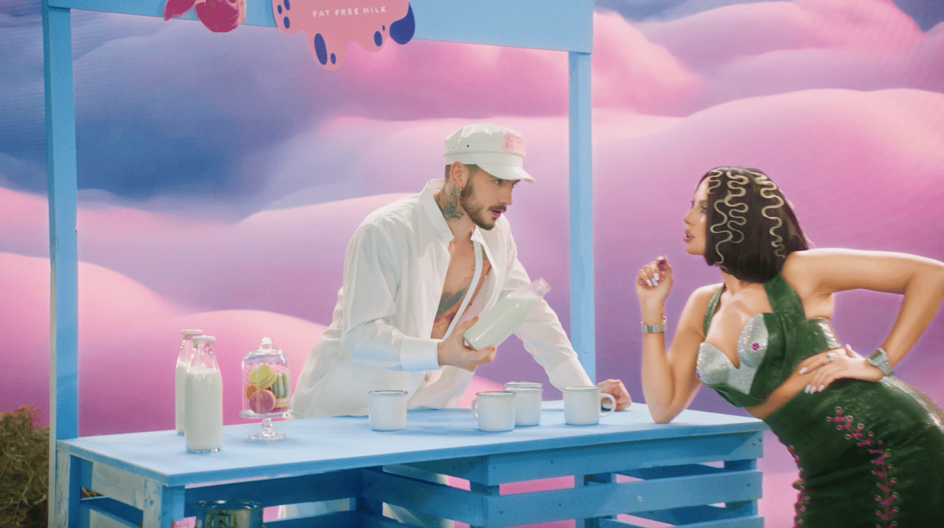 Українська співачка Настя Каменських і артист Ostrovskyi. Фото: instagram/kamenskux