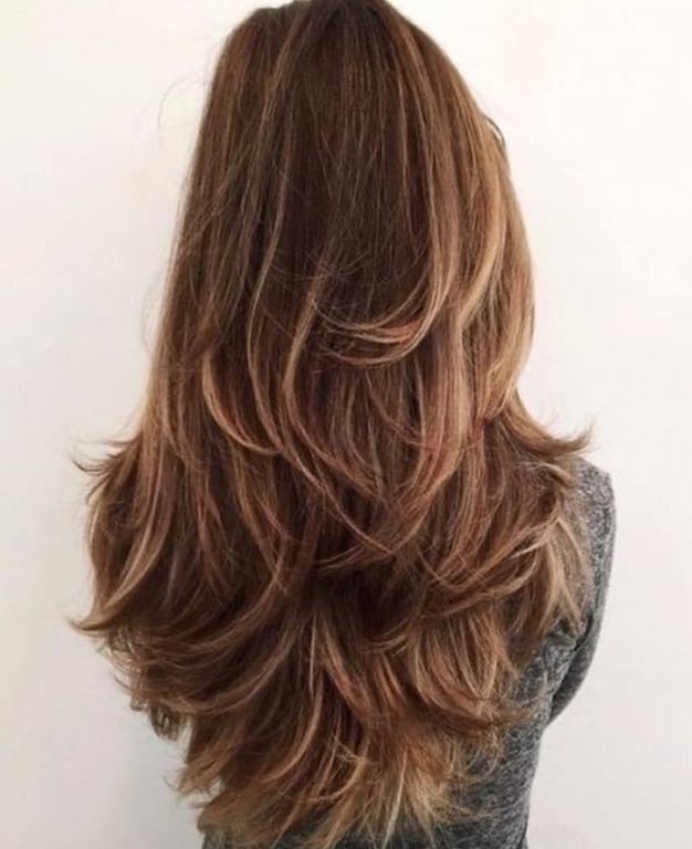 Трендова зачіска наступного 2025 року — що повертається в моду - фото 2