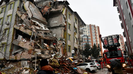 Непал потрясло мощное землетрясение — по меньшей мере 69 погибших - 285x160
