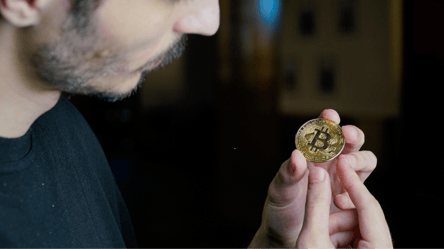 Україна увійшла у топ-4 країн за кількістю біткойн-резервів - 290x160