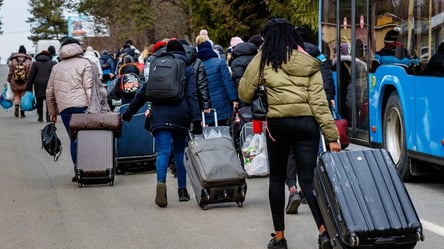 В Чехии существенно изменят условия для украинских беженцев — что известно - 285x160