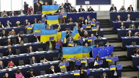 Сьома річниця безвізу між Україною та ЄС — як приймали історичне рішення - 285x160