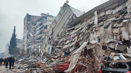Смертельні землетруси у Туреччині та Сирії: загинули вже понад 20 тисяч людей - 285x160