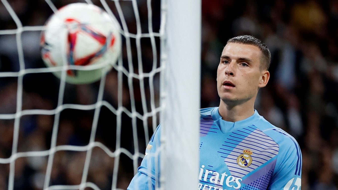 Андрей Лунин