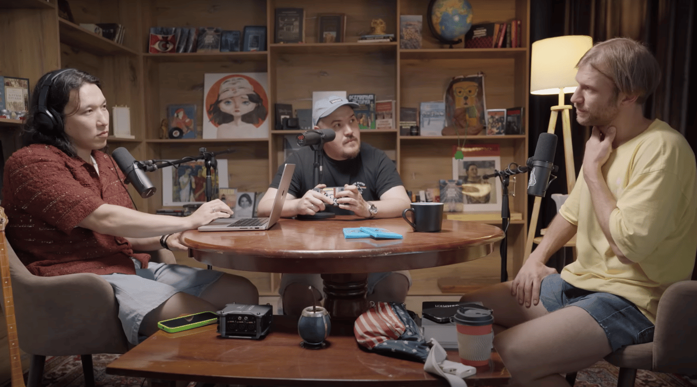 Интервью с певцом Иваном Дорном