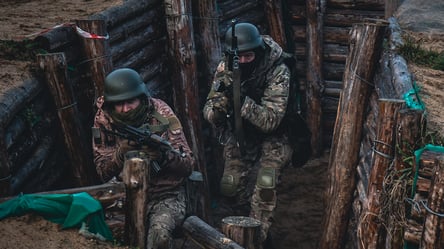 Военный сообщил, что РФ временно снизила интенсивность атак на фронте - 290x160