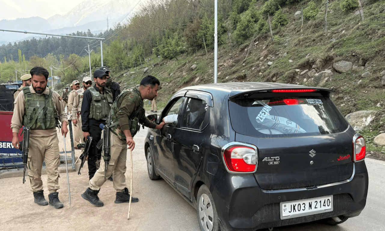 Правоохоронці Індії після нападу бойовиків у Пахалгамі