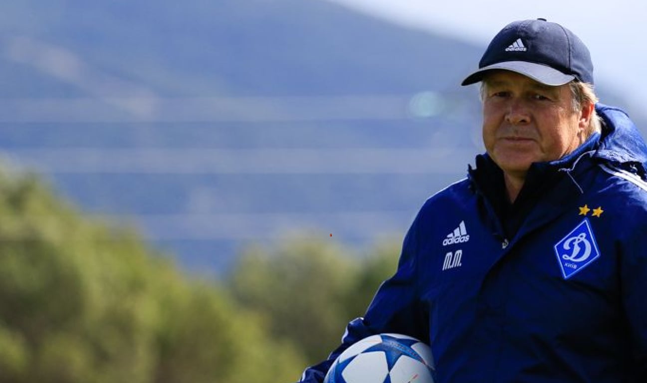 Mиxaил Mиxaйлoв вo вpeмя тpeниpoвки киeвcкoгo Динaмo