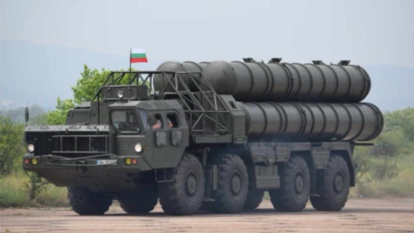 Болгария одобрила передачу Украине зенитных ракет С-300, но есть нюансы