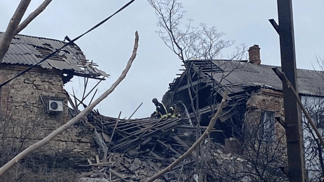 В селе Велетенское в Херсонской области раздавались взрывы — погибла пожилая женщина
