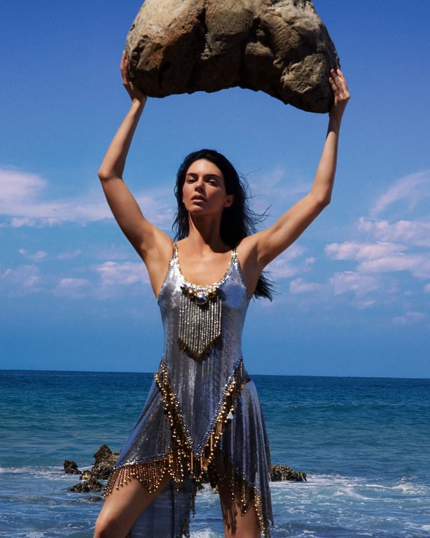 Модель Кендалл Дженнер. Фото: instagram.com/voguemagazine/