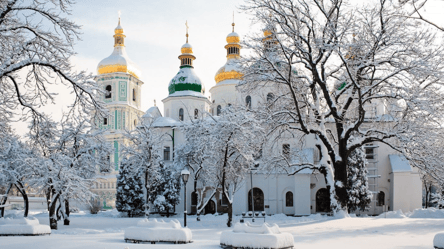 В Киеве демонтируют главный крест из Софийского собора — какая причина - 285x160