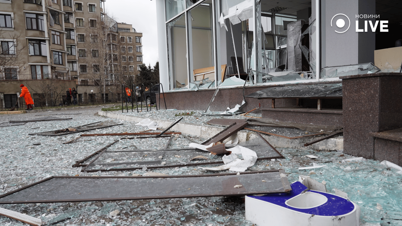 Пошкоджені будинки та Палац спорту — як одесити пережили удар 25 березня